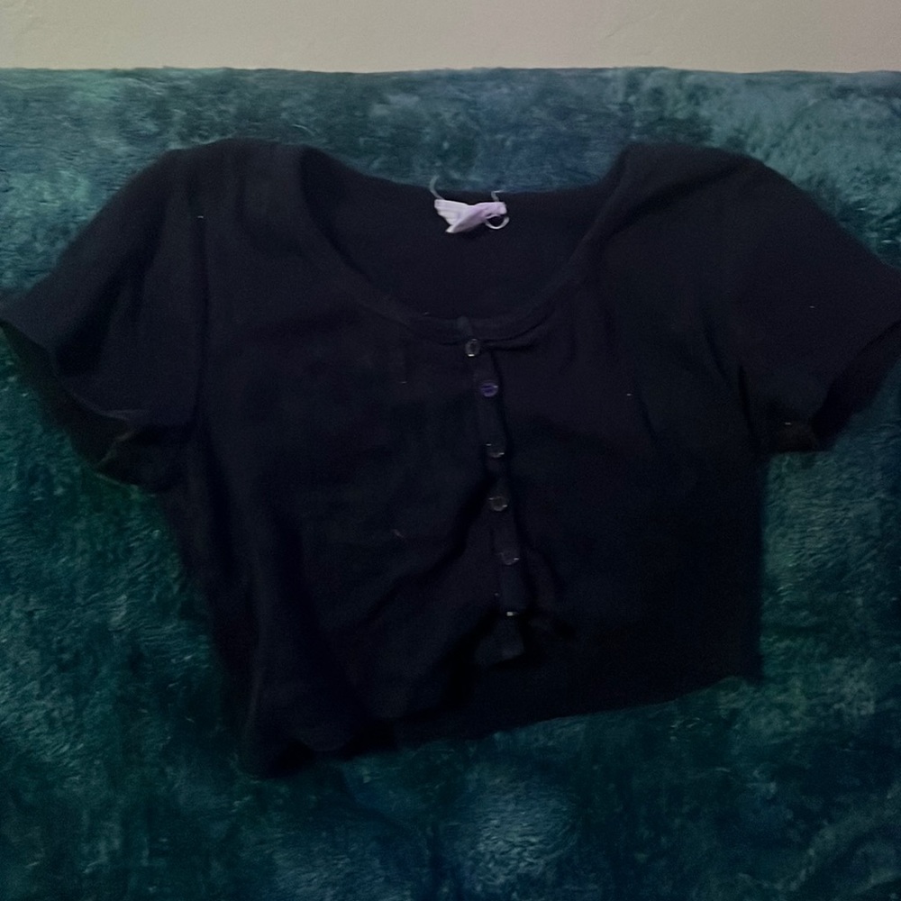 Black crop top